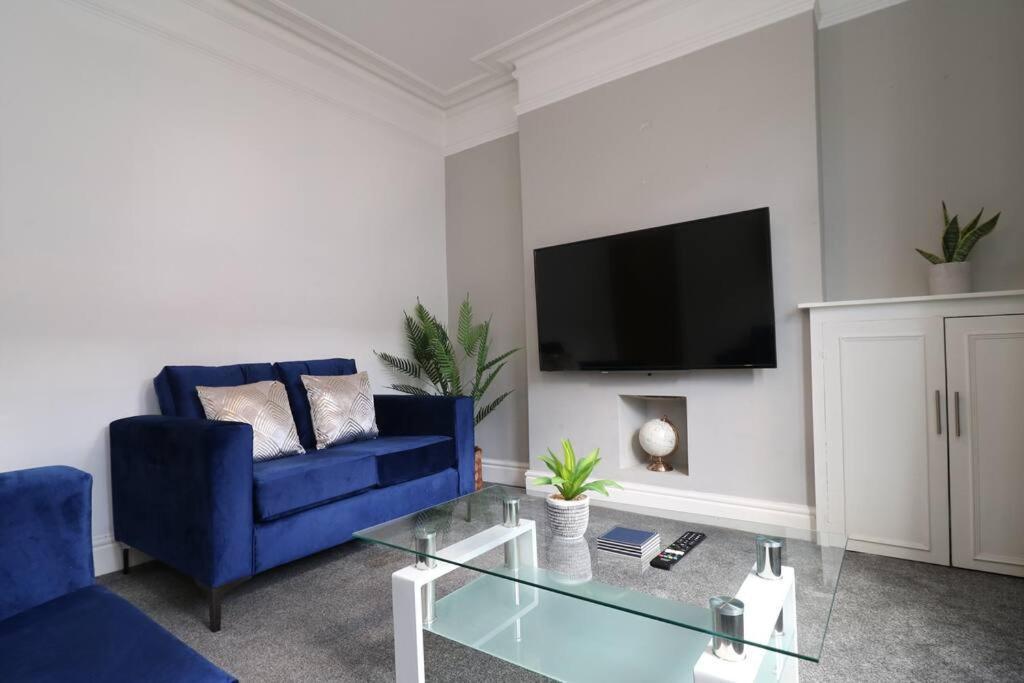 2 Bedroom Characterful House Lancaster Exterior photo